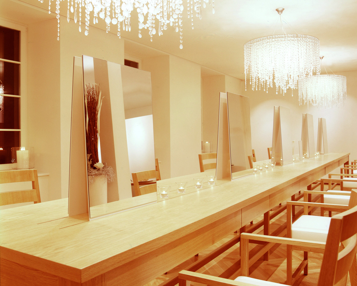 94HAIRSALON